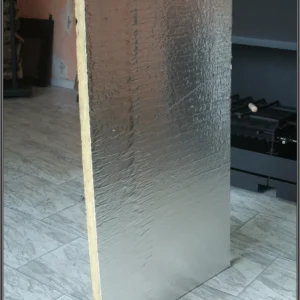 Placa aislante – Lana de roca con 1 cara de aluminio – 100x60x3